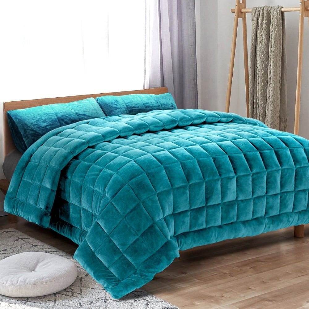 Giselle Bedding Faux Mink Quilt Blue Queen